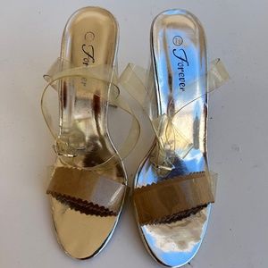 Forever Silver clear High Block Heels Strips Buckle Sandals Size 7.5